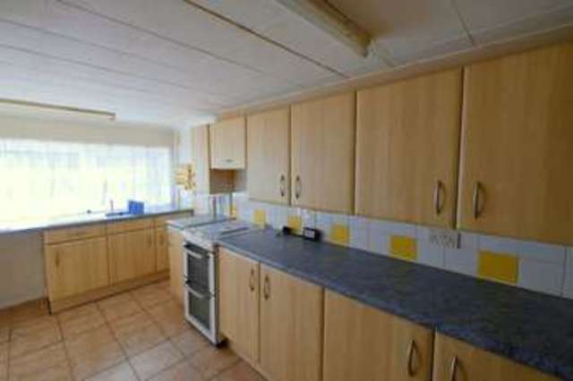  Image of 2 bedroom Semi-Detached house for sale in Thame Road Warborough Wallingford OX10 at 103 Thame Road  Warborough, OX10 7DS