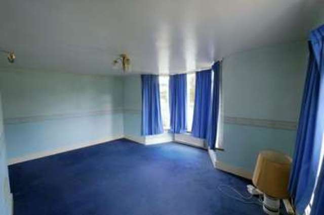  Image of 2 bedroom Semi-Detached house for sale in Thame Road Warborough Wallingford OX10 at 103 Thame Road  Warborough, OX10 7DS