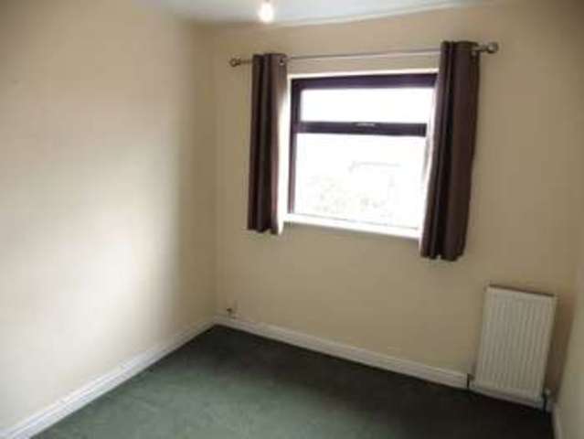  Image of 3 bedroom Terraced house to rent in Warley Road Sheffield S2 at Warley Road  Sheffield, S2 1UE