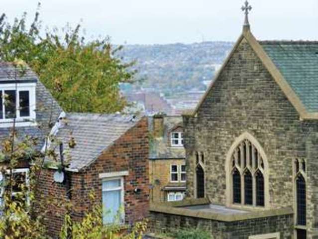  Image of 3 bedroom Terraced house to rent in Warley Road Sheffield S2 at Warley Road  Sheffield, S2 1UE
