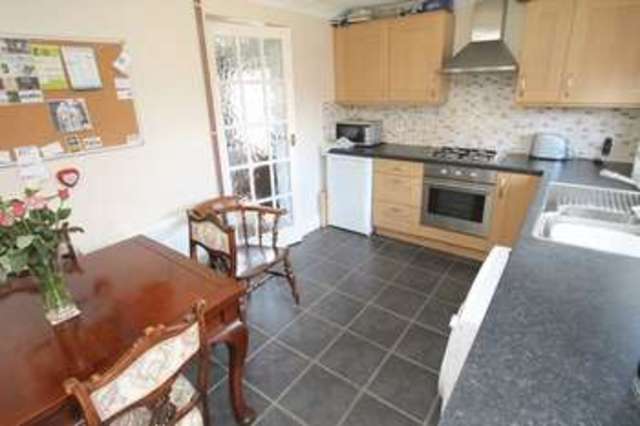  Image of 2 bedroom Detached house for sale in Pulleys Lane Hemel Hempstead HP1 at Pulleys Lane Warners End Hemel Hempstead, HP1 2PZ