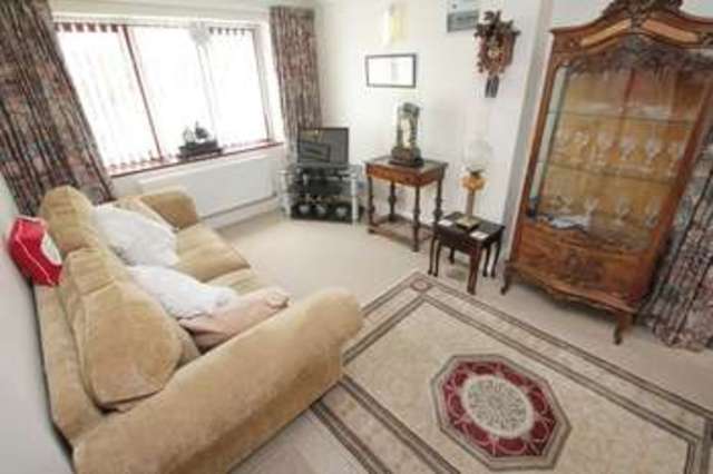  Image of 2 bedroom Detached house for sale in Pulleys Lane Hemel Hempstead HP1 at Pulleys Lane Warners End Hemel Hempstead, HP1 2PZ