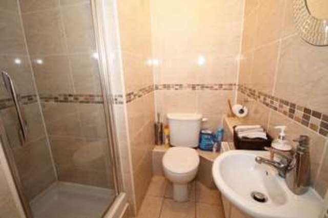  Image of 5 bedroom Semi-Detached house for sale in Warwick Avenue Edgware HA8 at Warwick Avenue Edgware Edgware, HA8 8UN