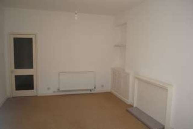  Image of 1 bedroom Flat to rent in Warwick Avenue London W9 at Warwick Avenue  Little Venice, W9 2PR
