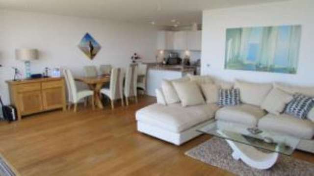  Image of 2 bedroom Flat for sale in Watergate Road Newquay TR7 at Watergate Road Porth, Newquay Porth, TR7 3LX