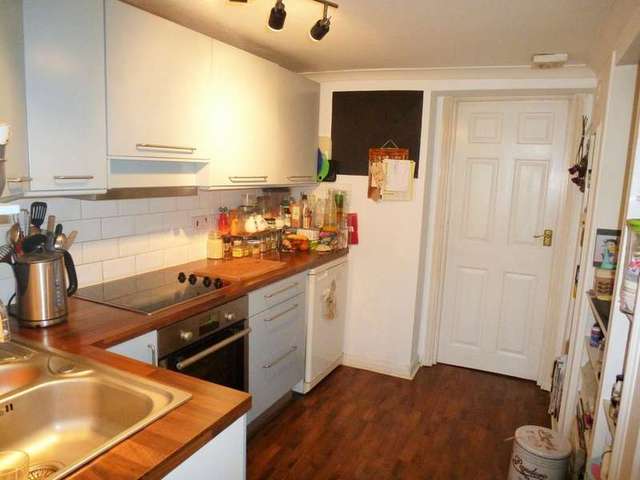  Image of 2 bedroom Flat for sale in Waterloo Street Hove BN3 at Hove Hove, BN3 1AH