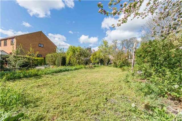  Image of 2 bedroom Terraced house for sale in Way Lane Waterbeach Cambridge CB25 at Waterbeach, CB25 9NQ