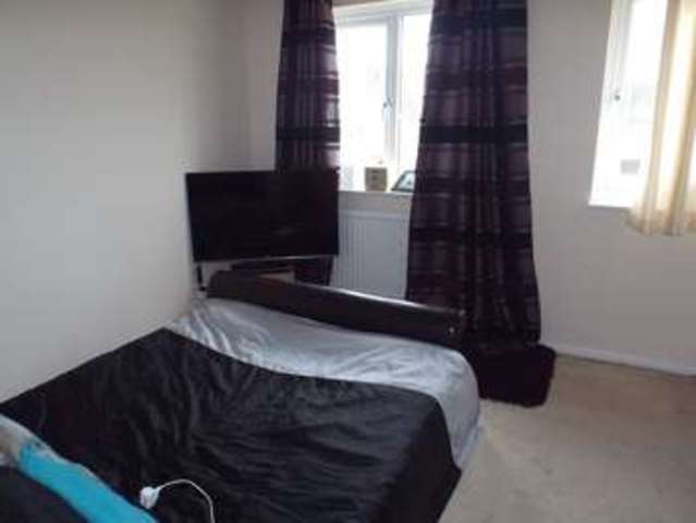  Image of 2 bedroom Property to rent in Webb Close Pewsham Chippenham SN15 at Webb Close Pewsham Chippenham, SN15 3XF