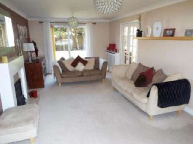  Image of 4 bedroom Detached house for sale in Webb Close Letchworth Garden City SG6 at Letchworth Garden City Hertfordshire Letchworth, SG6 2TY