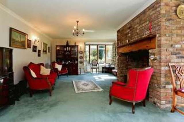  Image of 4 bedroom Detached house for sale in Oaklands Rise Welwyn AL6 at Oaklands Rise  Welwyn, AL6 0RN