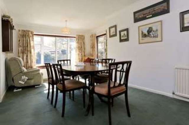  Image of 4 bedroom Detached house for sale in Oaklands Rise Welwyn AL6 at Oaklands Rise  Welwyn, AL6 0RN