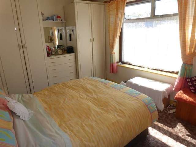  Image of 3 bedroom Detached house for sale in West End Avenue Nottage Porthcawl CF36 at Porthcawl  Porthcawl, CF36 3NG