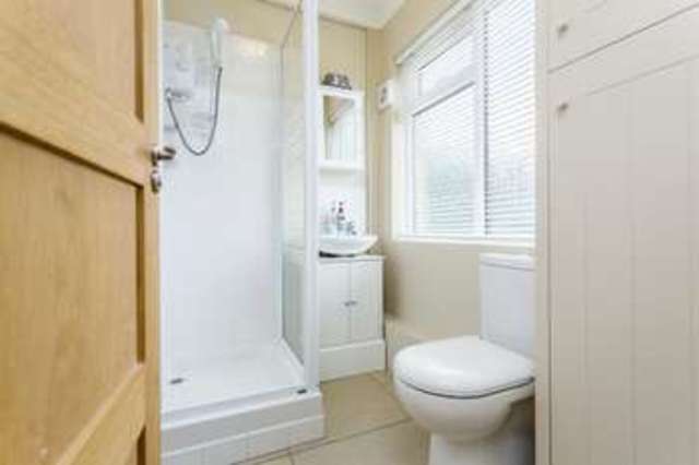  Image of 4 bedroom Detached house for sale in Westbourne Avenue Emsworth PO10 at Westbourne Avenue  Emsworth, PO10 7QU
