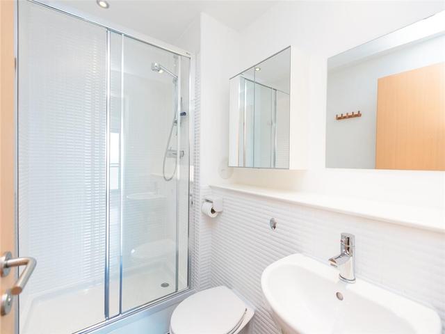  Image of 2 bedroom Flat to rent in Western Harbour Breakwater Edinburgh EH6 at Leith Edinburgh Edinburgh, EH6 6PZ