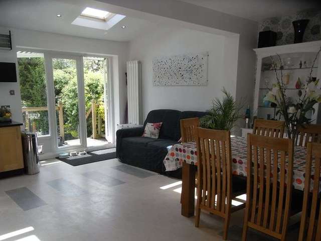  Image of 4 bedroom Semi-Detached house for sale in Western Way Barnet EN5 at Western Way  Barnet, EN5 2BT