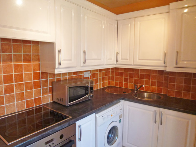  Image of 1 bedroom Studio flat to rent in Westfield Road Edinburgh EH11 at Gorgie Edinburgh Edinburgh, EH11 2QR