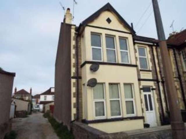  Image of 1 bedroom Flat for sale in Parkhurst Road Weston-super-Mare BS23 at Weston-super-Mare Somerset Weston-super-Mare, BS23 3HT