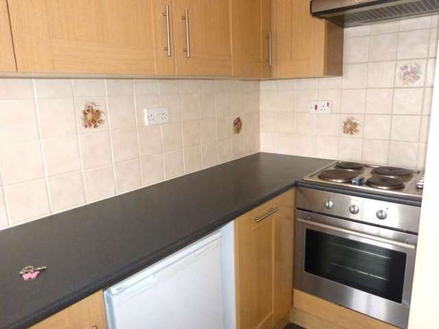  Image of 2 bedroom Terraced house to rent in White Rock Road Hastings TN34 at White Rock Road  HASTINGS, TN34 1LE