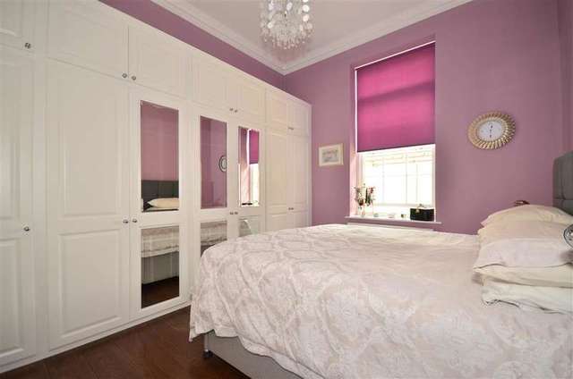  Image of 3 bedroom Flat for sale in Whitecroft Park Newport PO30 at Newport Isle of Wight Newport, PO30 3DW