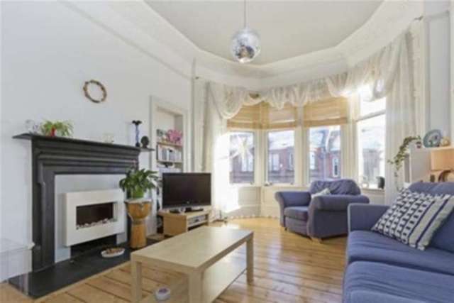  Image of 1 bedroom Flat to rent in Whitehill Street Dennistoun Glasgow G31 at Glasgow, G31 2LS