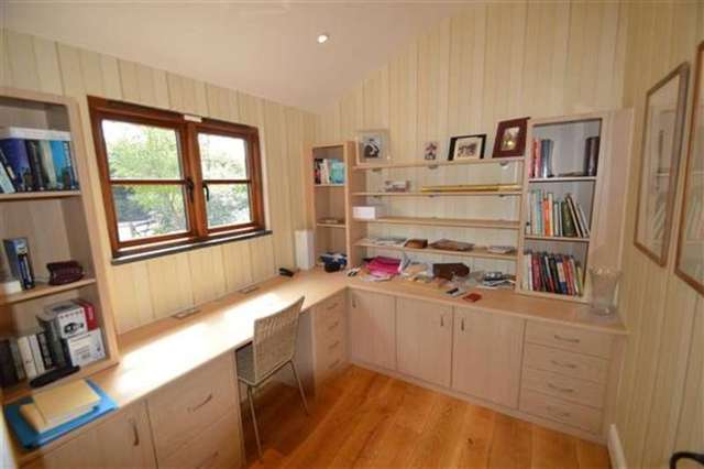  Image of 2 bedroom Detached house for sale in Mays Lane Barnet EN5 at Arkley, EN5 2AH