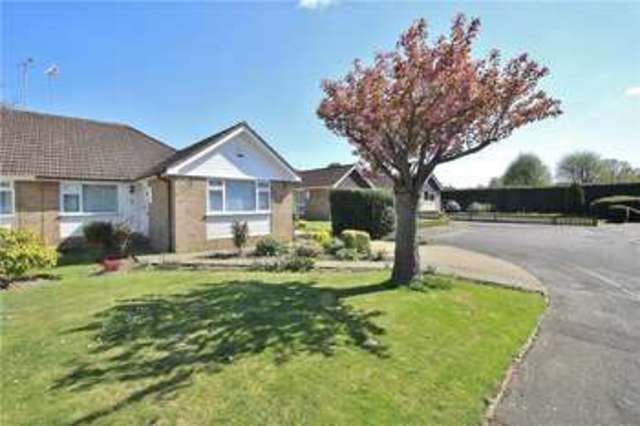  Image of 3 bedroom Detached house for sale in Whopshott Avenue Horsell Woking GU21 at Horsell Surrey Horsell, GU21 4UE