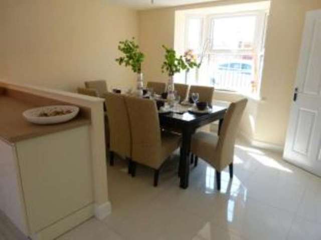  Image of 4 bedroom Detached house for sale in London Road Buckingham MK18 at London Road Buckingham Buckingham, MK18 1AB