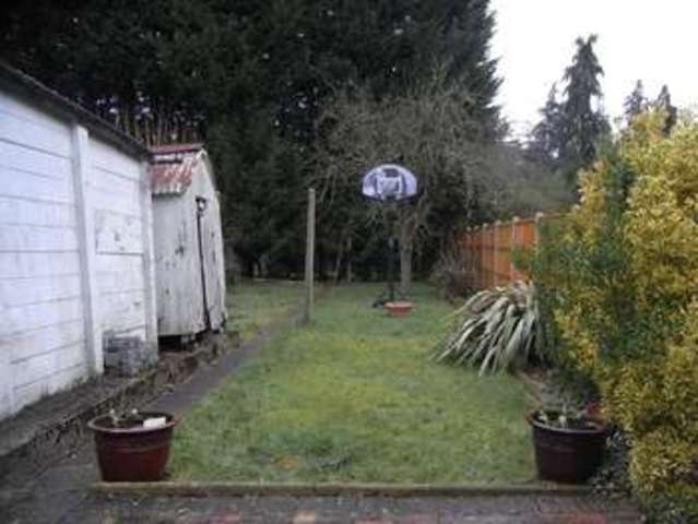  Image of 3 bedroom Semi-Detached house for sale in Windsor Road Barnet EN5 at Windsor Road  barnet, EN5 2PR