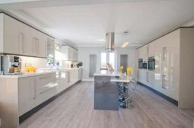  Image of 4 bedroom Detached house for sale in The Street Winfarthing Diss IP22 at Winfarthing Diss Winfarthing, IP22 2ED