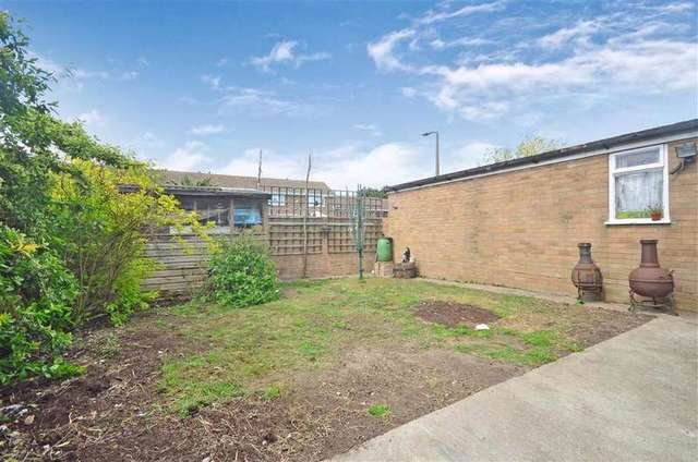  Image of 4 bedroom End of Terrace for sale in Wittering Walk Hornchurch RM12 at Hornchurch Essex Hornchurch, RM12 6NS