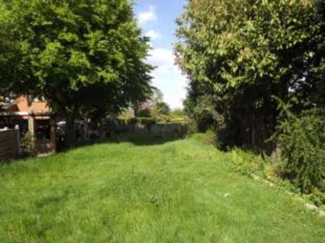  Image of 3 bedroom Semi-Detached house for sale in Wivenhoe Close Rainham Gillingham ME8 at Rainham Gillingham Rainham, ME8 7QB