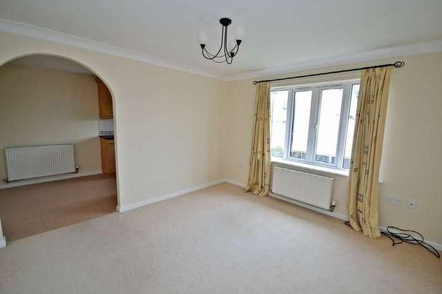  Image of 2 bedroom Flat for sale in Woodhead Close Ossett WF5 at Ossett West Yorkshire, WF5 9JJ