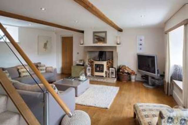  Image of 3 bedroom Property for sale in Woodhead Road Holme Holmfirth HD9 at Woodhead Road Holme Holmfirth, HD9 2QF