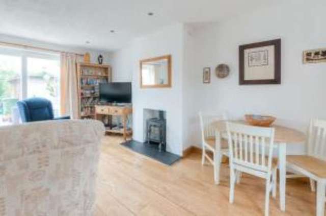  Image of 4 bedroom Terraced house for sale in Woodland Drive St. Albans AL4 at St. Albans Hertfordshire Sandridge, AL4 0ET