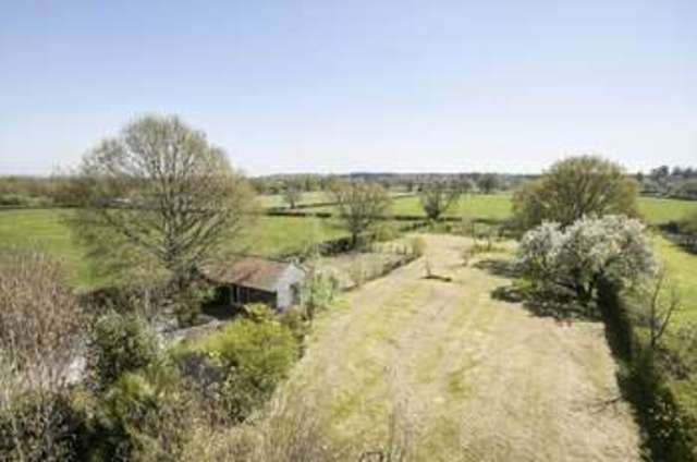  Image of 4 bedroom Cottage for sale in Woodlands Road Woodlands Southampton SO40 at Woodlands Road Woodlands Southampton, SO40 7GL