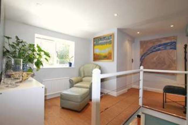  Image of 4 bedroom Cottage for sale in Woodlands Road Woodlands Southampton SO40 at Woodlands Road Woodlands Southampton, SO40 7GL