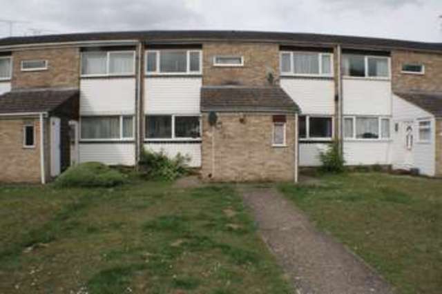  Image of 2 bedroom Flat for sale in Wallace Close Woodley Reading RG5 at Wallace Close Woodley Reading, RG5 3HW