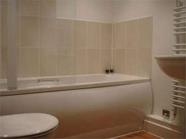  Image of 1 bedroom Flat to rent in Woodmill Road London E5 at Woodmill Road  London, E5 9GX