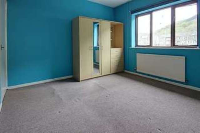  Image of 2 bedroom Flat to rent in Woodward Road Cross Keys Newport NP11 at Woodward Road Cross Keys Newport, NP11 7AT