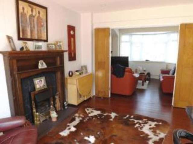  Image of 3 bedroom Detached house for sale in St. Philips Avenue Worcester Park KT4 at Worcester Park  Worcester Park, KT4 8JS