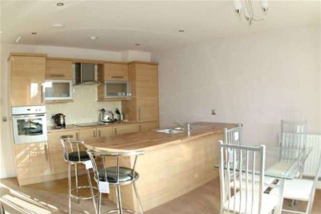  Image of 2 bedroom Flat to rent in Bewsey Street Warrington WA2 at Warrington, WA2 7JE