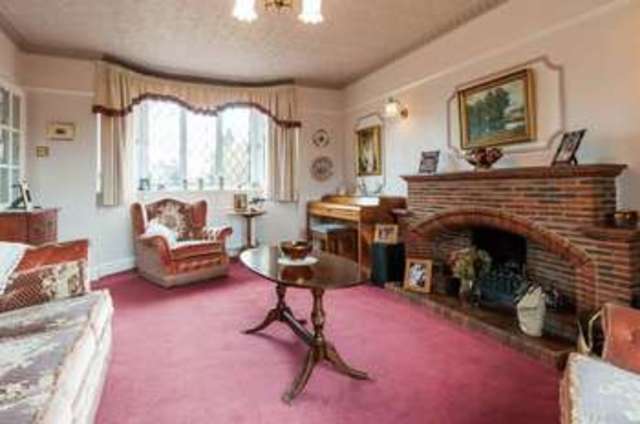  Image of 4 bedroom Detached house for sale in Wymington Road Rushden NN10 at Wymington Road  Rushden, NN10 9LA
