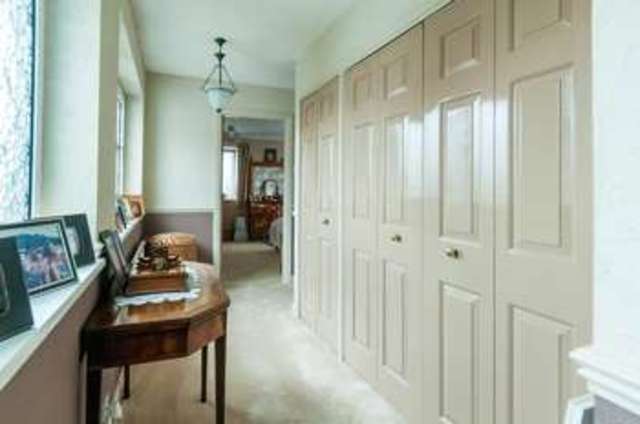  Image of 4 bedroom Detached house for sale in Wymington Road Rushden NN10 at Wymington Road  Rushden, NN10 9LA