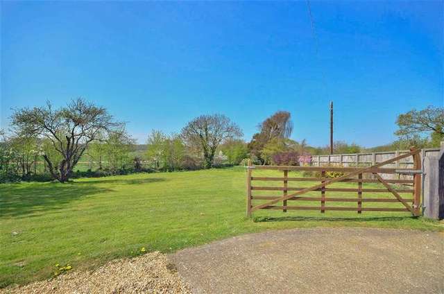  Image of 3 bedroom Detached house for sale in Yarmouth Road Shalfleet Newport PO30 at Shalfleet Newport Newport, PO30 4LZ