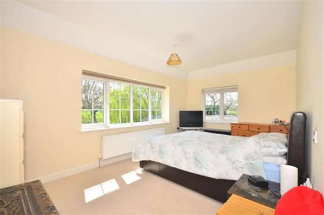  Image of 3 bedroom Detached house for sale in Yarmouth Road Shalfleet Newport PO30 at Shalfleet Newport Newport, PO30 4LZ