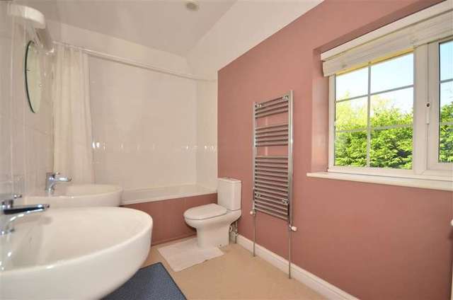  Image of 3 bedroom Detached house for sale in Yarmouth Road Shalfleet Newport PO30 at Shalfleet Newport Newport, PO30 4LZ