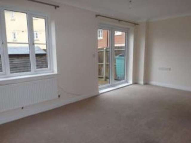  Image of 3 bedroom End of Terrace for sale in Park Road Yeovil BA20 at Yeovil Somerset Yeovil, BA20 2FW