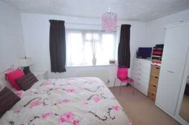  Image of 2 bedroom Detached house for sale in Ermine Street Yeovil BA21 at Ermine Street  Yeovil, BA21 3QT