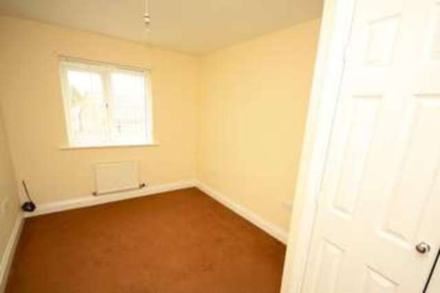  Image of 4 bedroom Semi-Detached house to rent in Youens Crescent Newton Aycliffe DL5 at Youens Crescent  Newton Aycliffe, DL5 4ZE