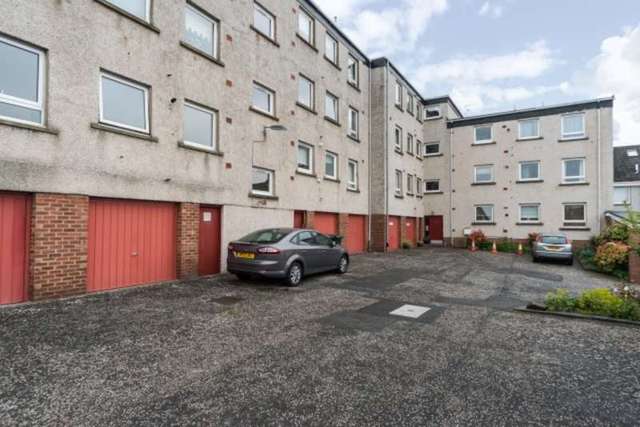  Image of 2 bedroom Ground Flat for sale in Drum Brae Walk Edinburgh EH4 at Drum Brae Walk  Edinburgh, EH4 8DQ